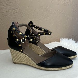 Rialto wedges
